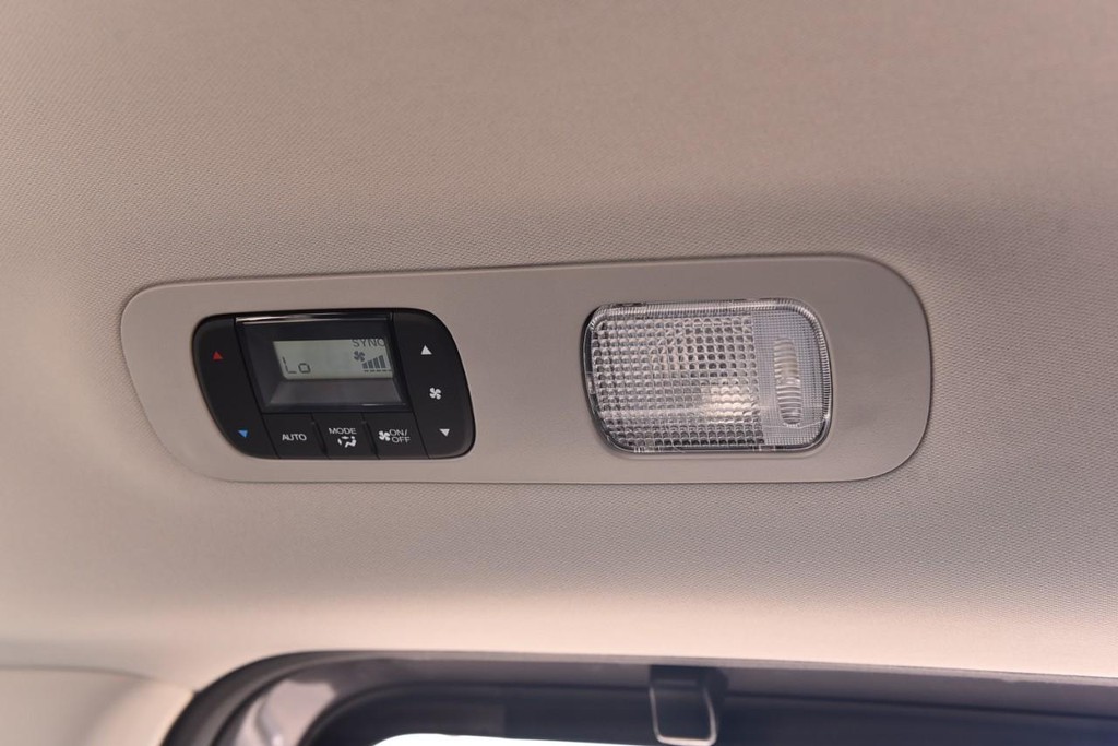 Honda Odyssey Vehicle Image 26