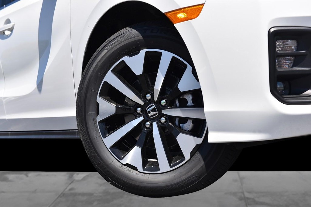 Honda Odyssey Vehicle Image 03