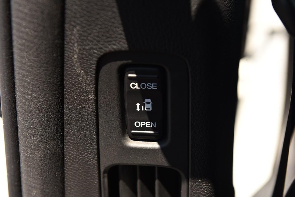 Honda Odyssey Vehicle Image 28