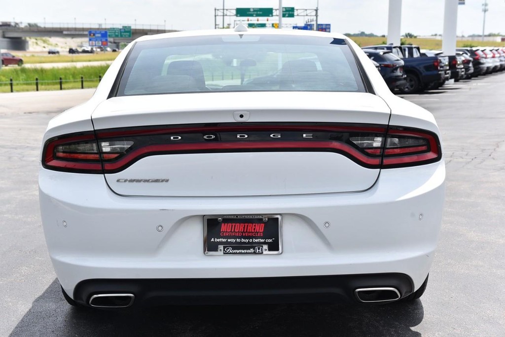 Dodge Charger Vehicle Image 06