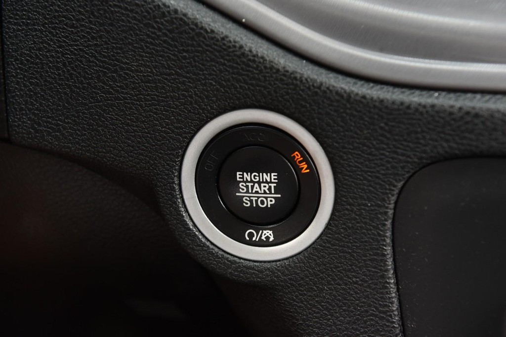 Dodge Charger Vehicle Image 15