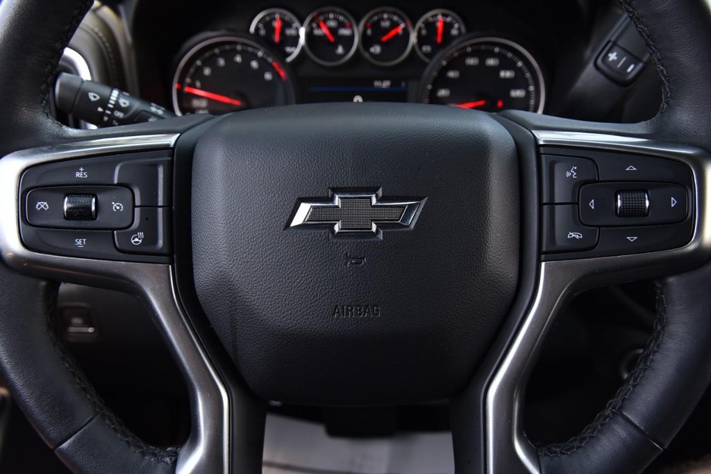Chevrolet Silverado 1500 Vehicle Image 18