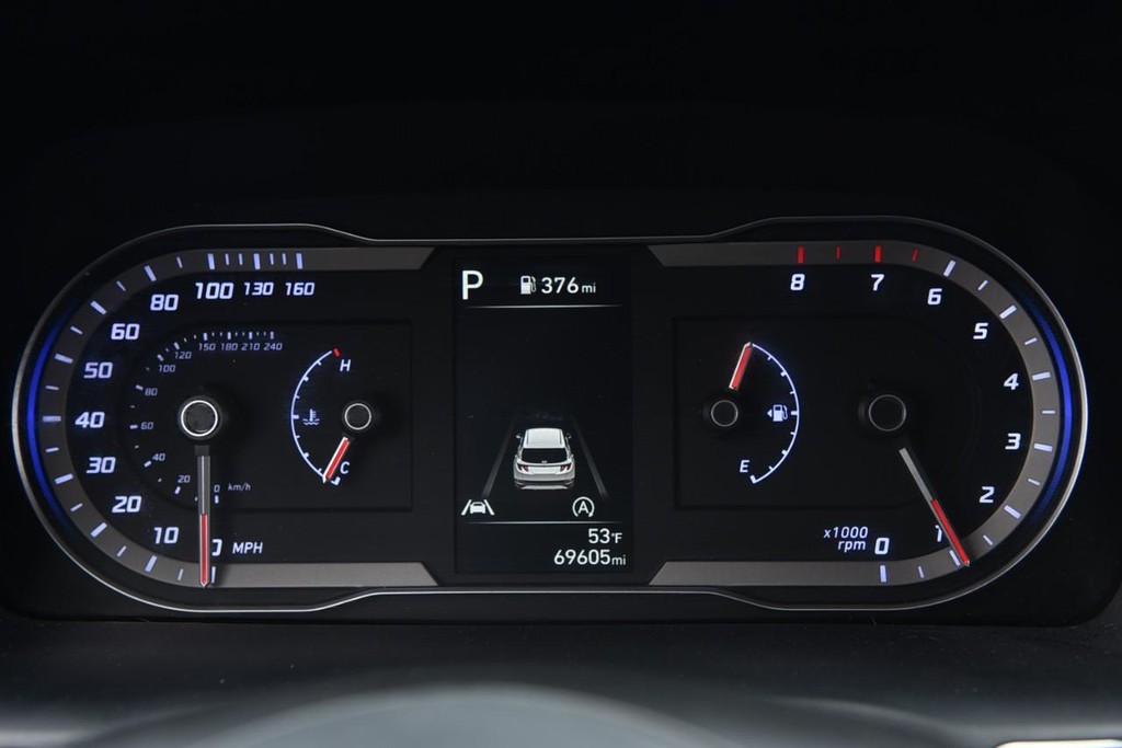 Hyundai Tucson Vehicle Image 11