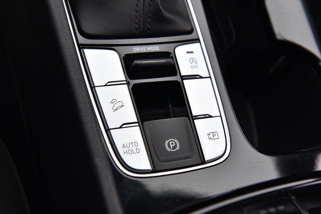 Hyundai Tucson Vehicle Image 16