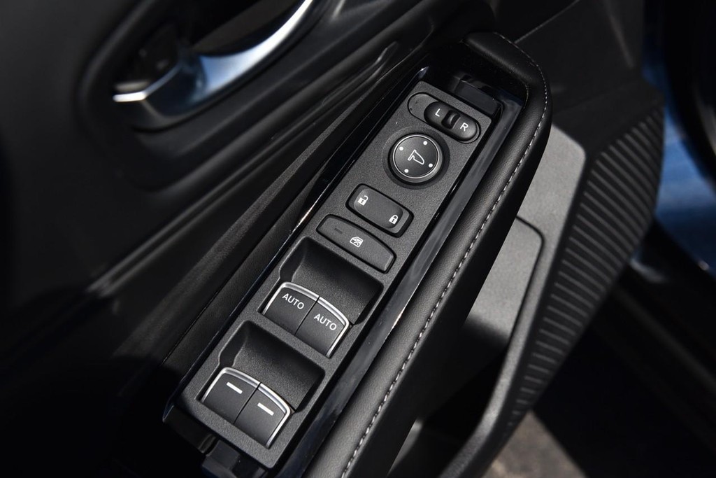 Honda Accord Hybrid Vehicle Image 08