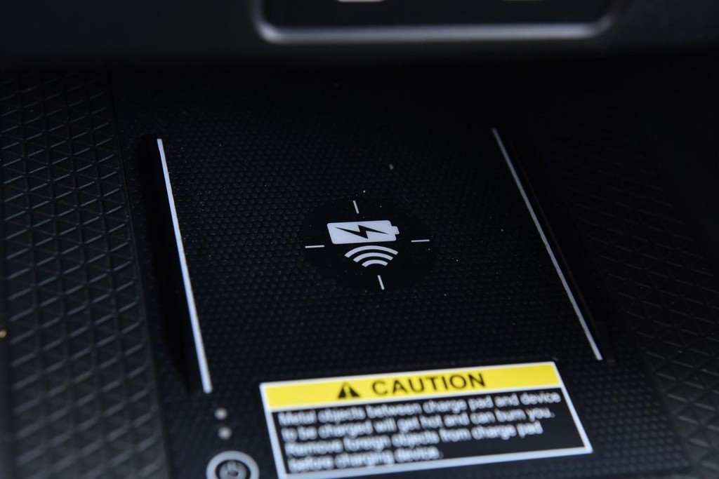 Honda Accord Hybrid Vehicle Image 17