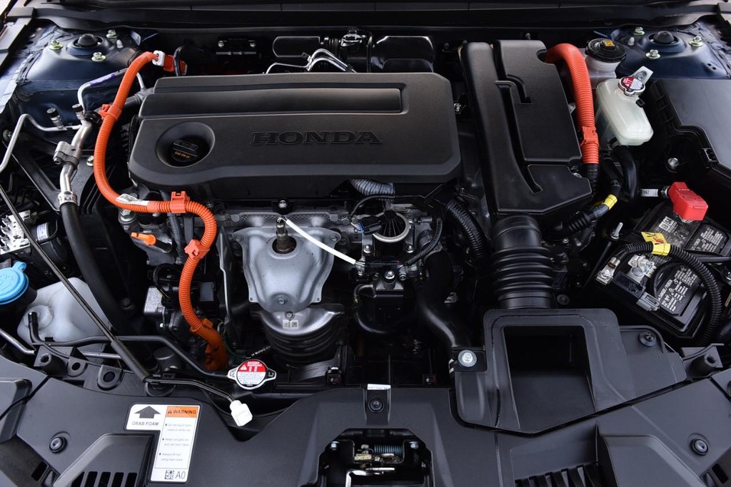 Honda Accord Hybrid Vehicle Image 28