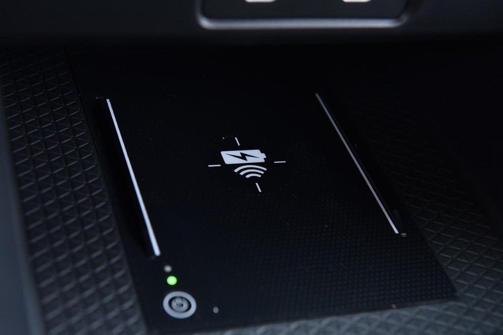 Honda Accord Sedan Vehicle Image 15