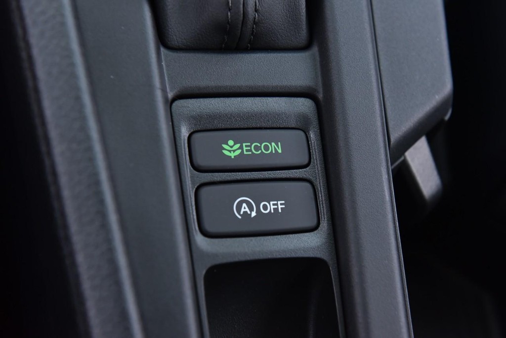 Honda Accord Sedan Vehicle Image 16