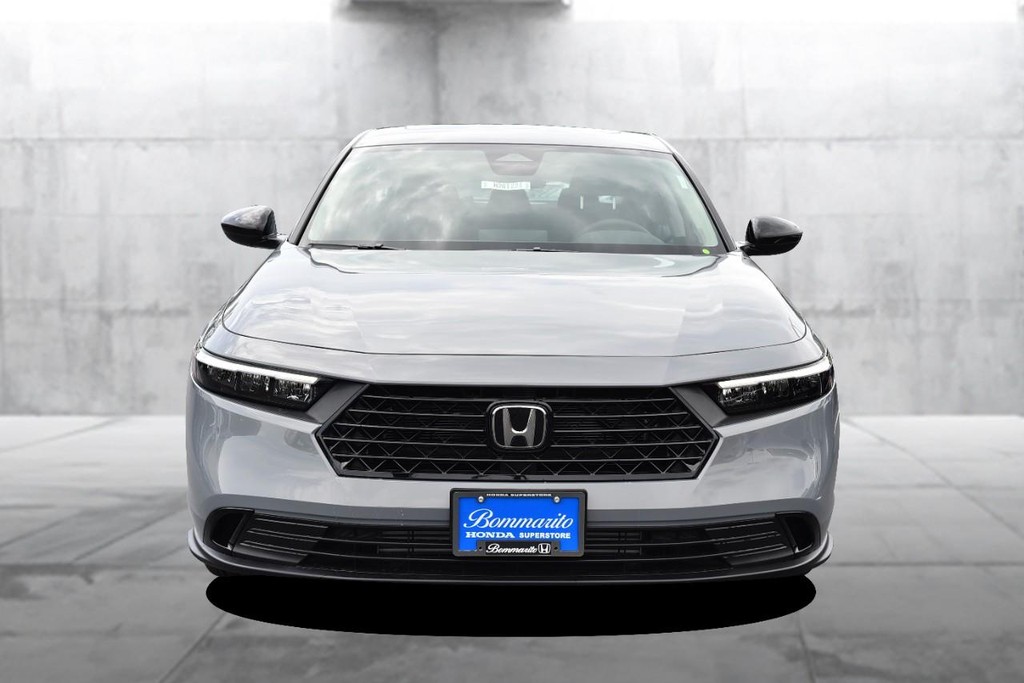 Honda Accord Sedan Vehicle Image 04