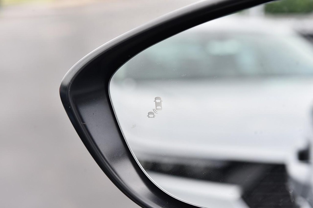 Honda Accord Sedan Vehicle Image 09