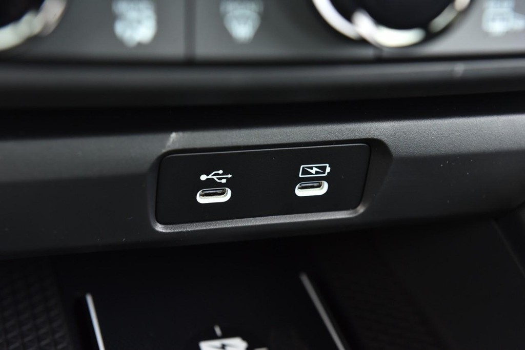 Honda Accord Sedan Vehicle Image 15