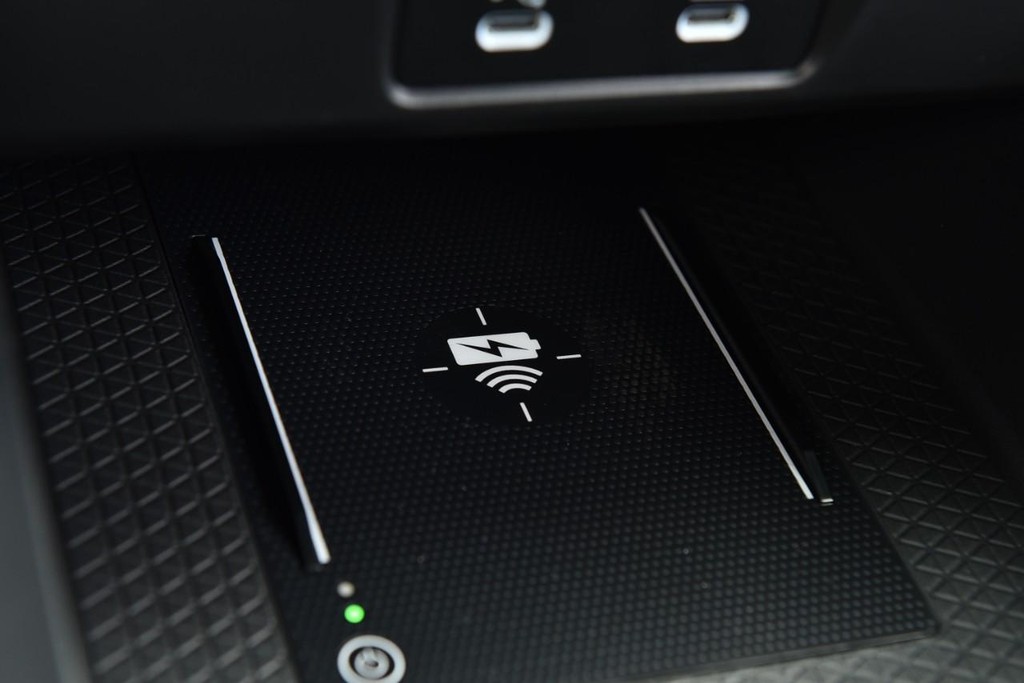 Honda Accord Sedan Vehicle Image 16