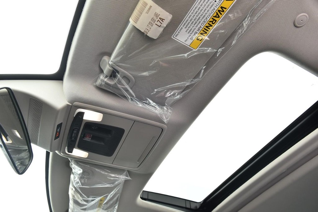 Honda Accord Sedan Vehicle Image 21
