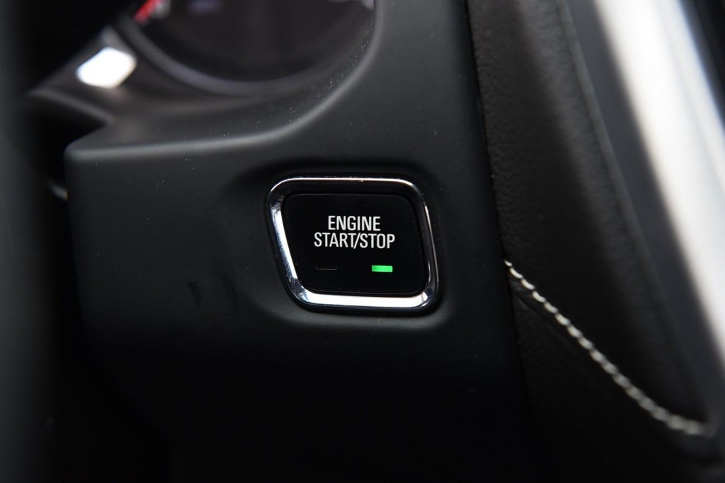 GMC Acadia Vehicle Image 22