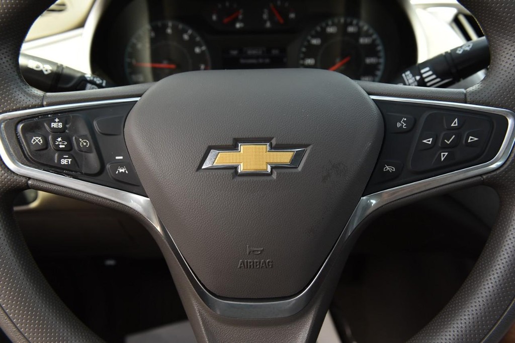 Chevrolet Malibu Vehicle Image 17