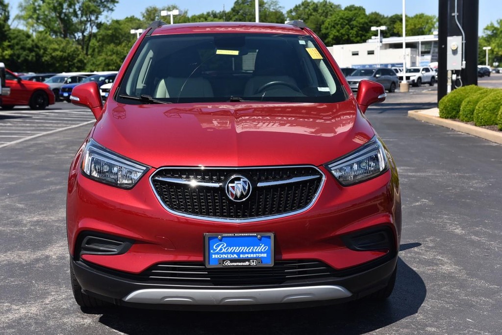 Buick Encore Vehicle Full-screen Gallery Image 04