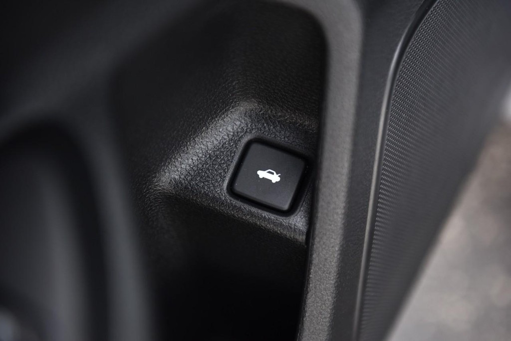 Honda Civic Sedan Vehicle Image 09