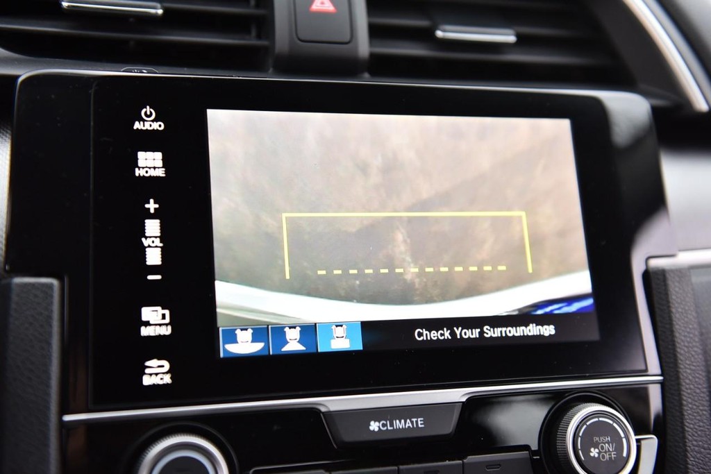 Honda Civic Sedan Vehicle Image 13