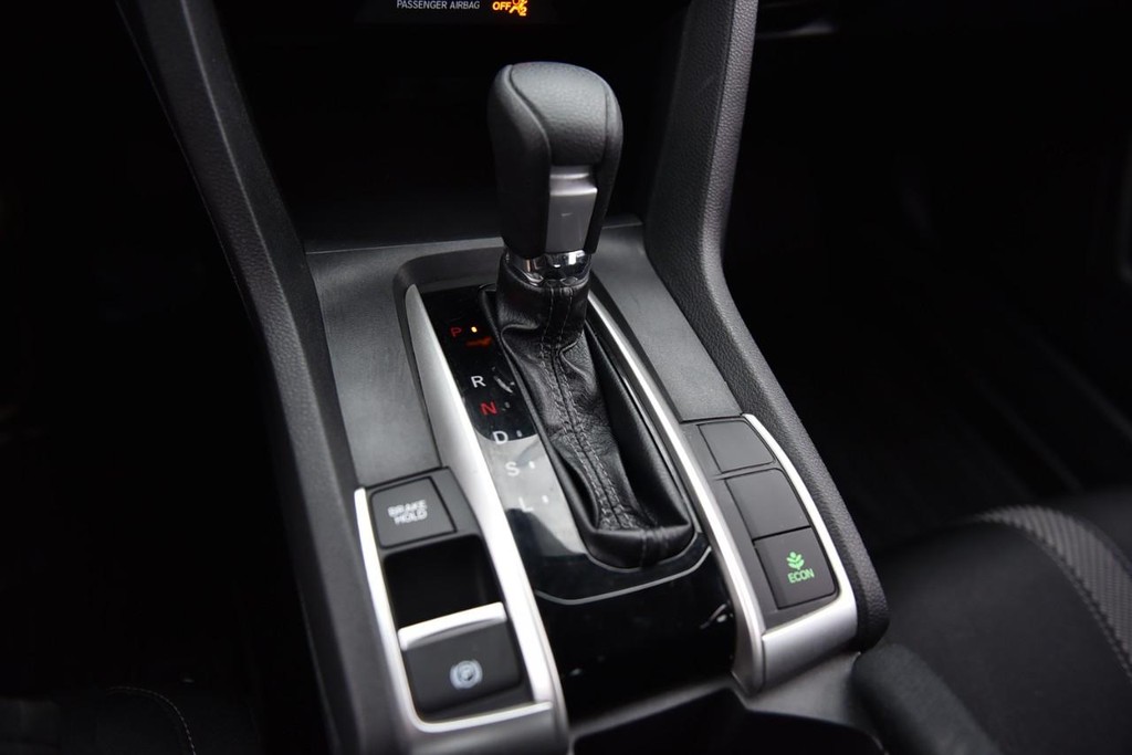 Honda Civic Sedan Vehicle Image 17