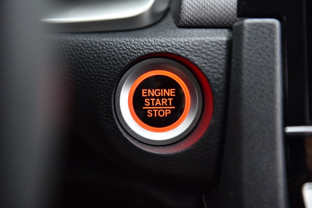 Honda Civic Sedan Vehicle Image 18