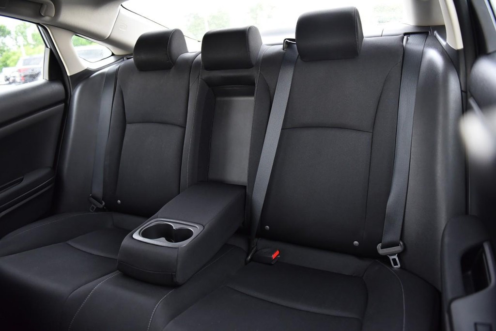 Honda Civic Sedan Vehicle Image 23