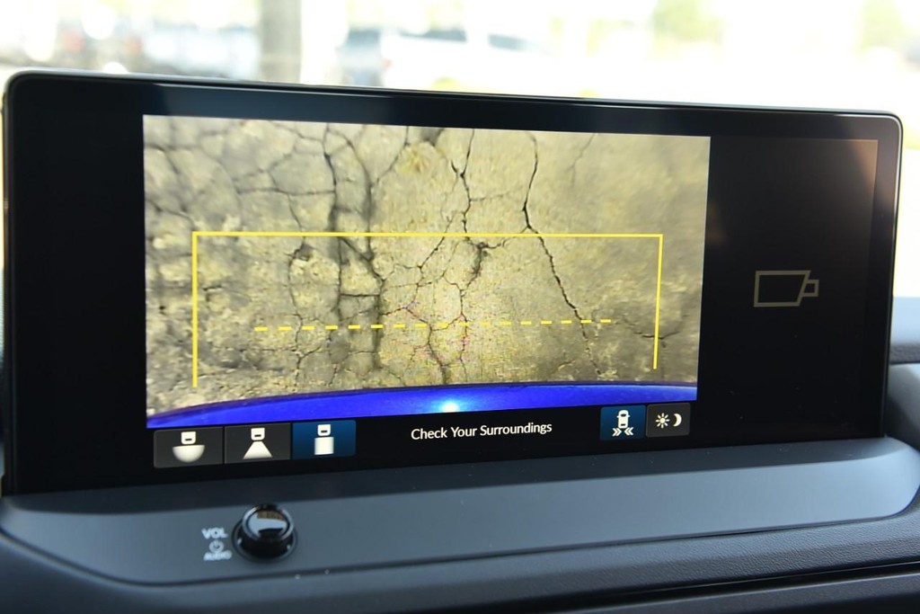 Honda Accord Hybrid Vehicle Image 13