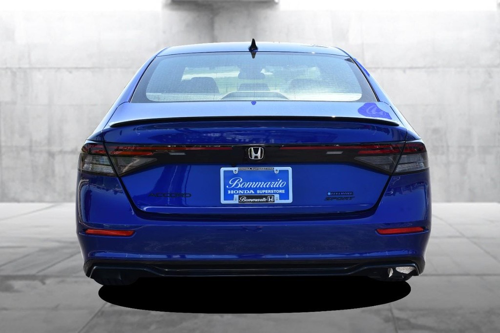 Honda Accord Hybrid Vehicle Image 06