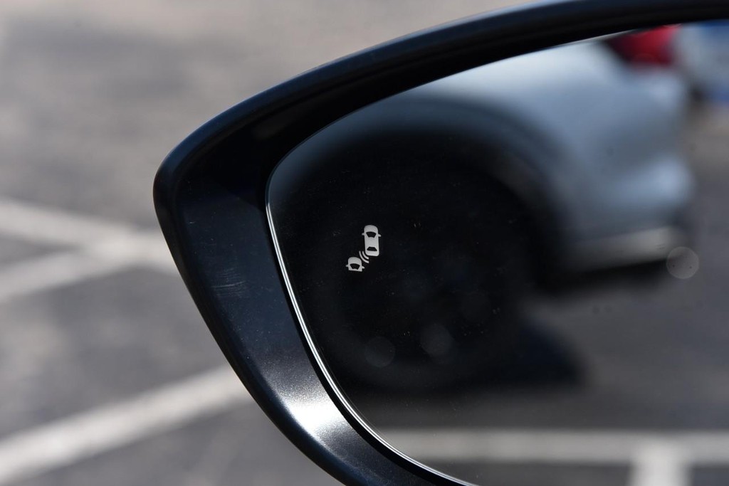 Honda Accord Hybrid Vehicle Image 10