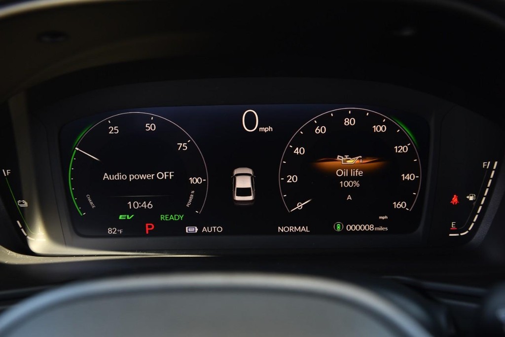 Honda Accord Hybrid Vehicle Image 11