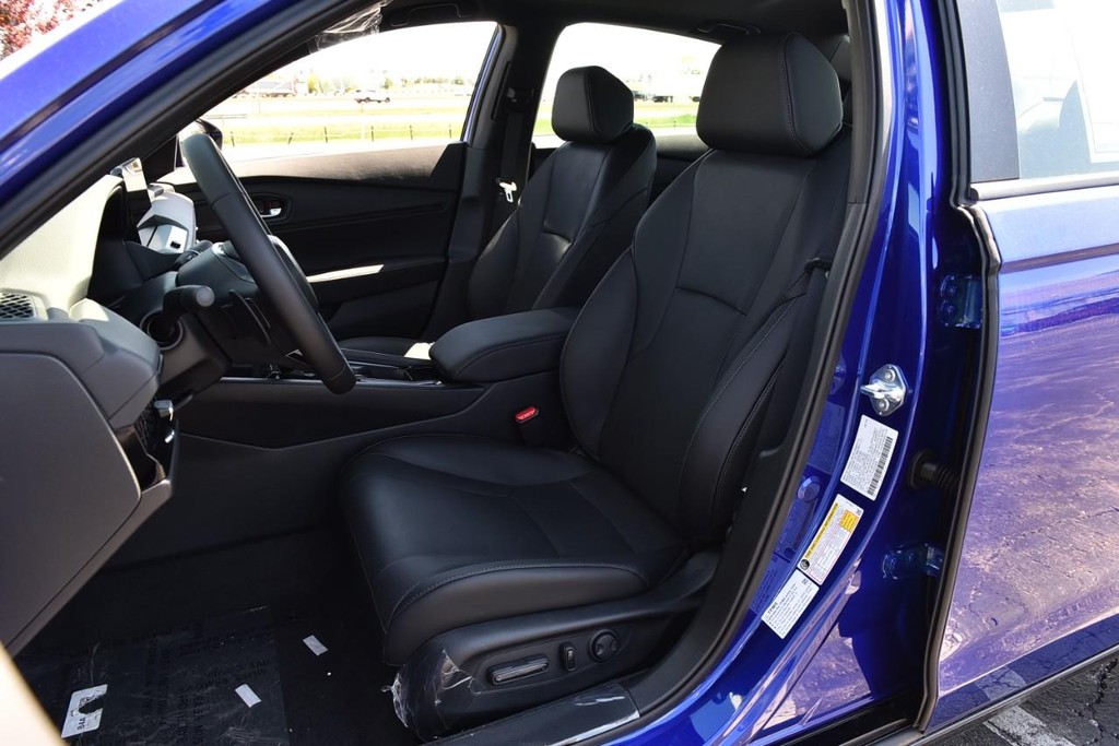 Honda Accord Hybrid Vehicle Image 21