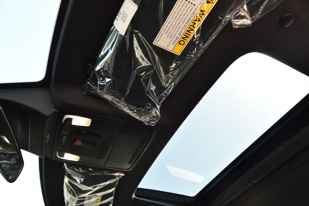 Honda Accord Hybrid Vehicle Image 23