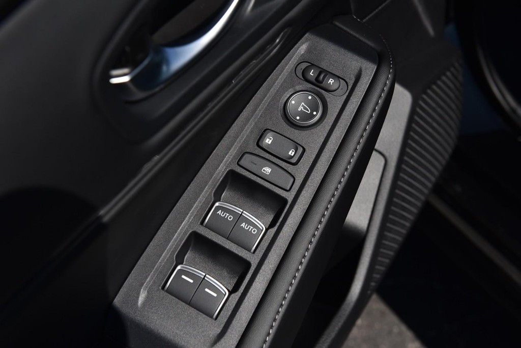 Honda Accord Hybrid Vehicle Image 08