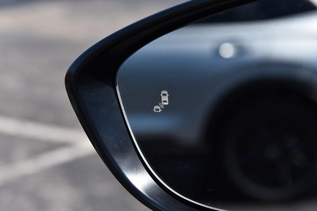 Honda Accord Hybrid Vehicle Image 10