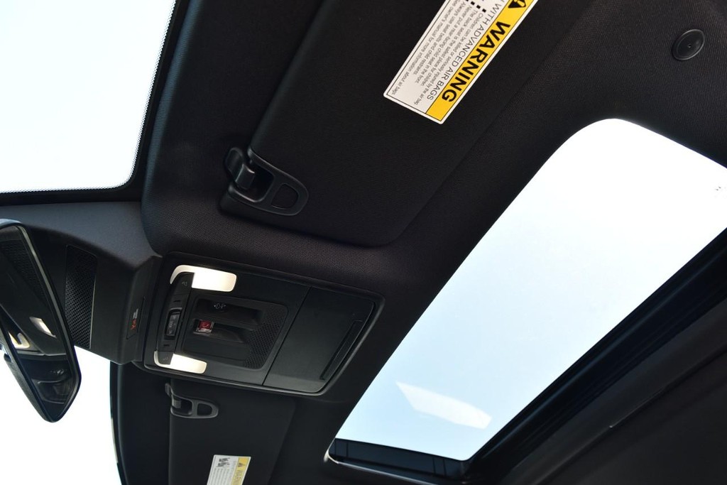 Honda Accord Hybrid Vehicle Image 23