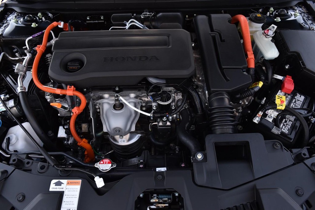 Honda Accord Hybrid Vehicle Image 27