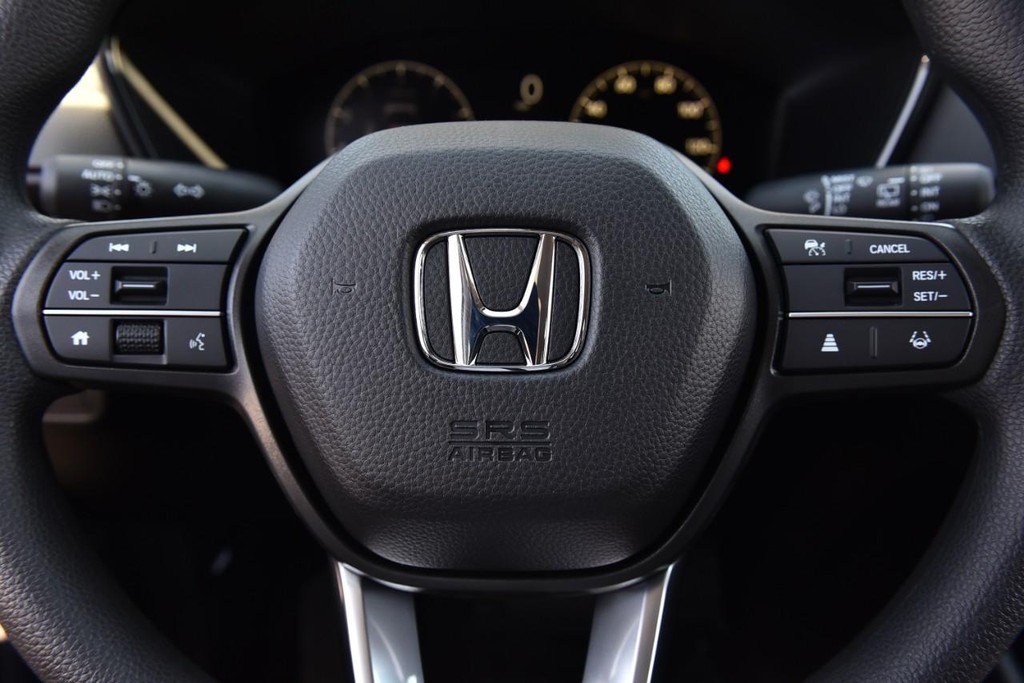 Honda CR-V Vehicle Image 18