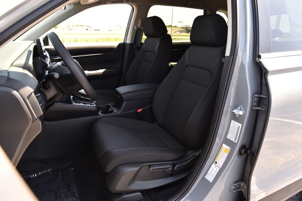 Honda CR-V Vehicle Image 19