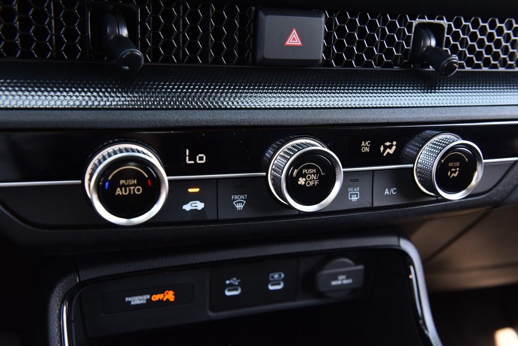 Honda CR-V Vehicle Image 13