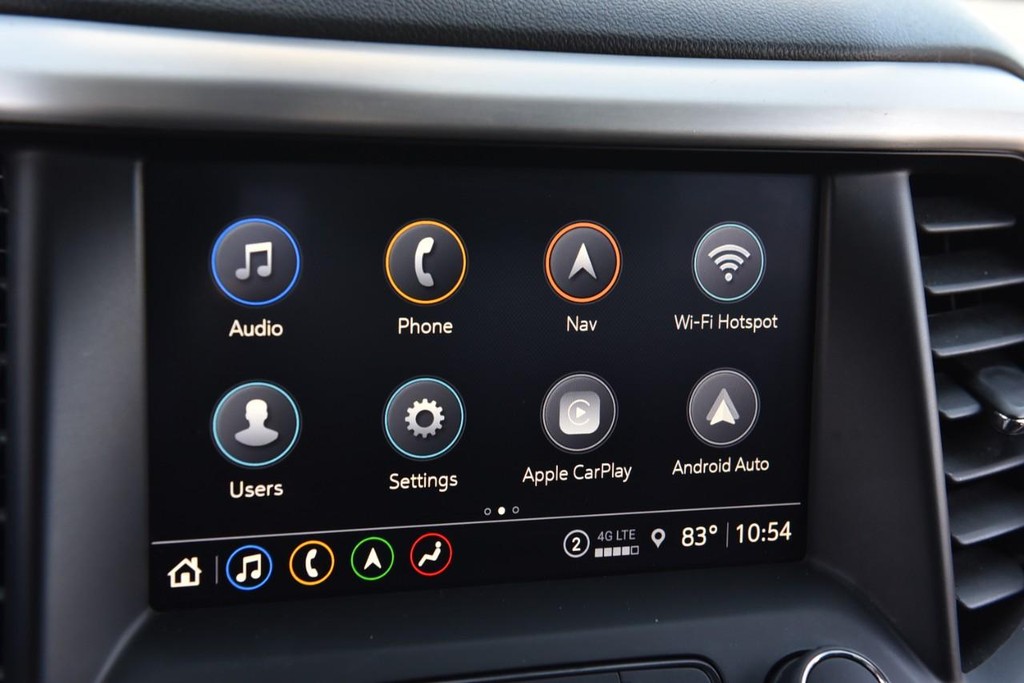 GMC Acadia Vehicle Image 15