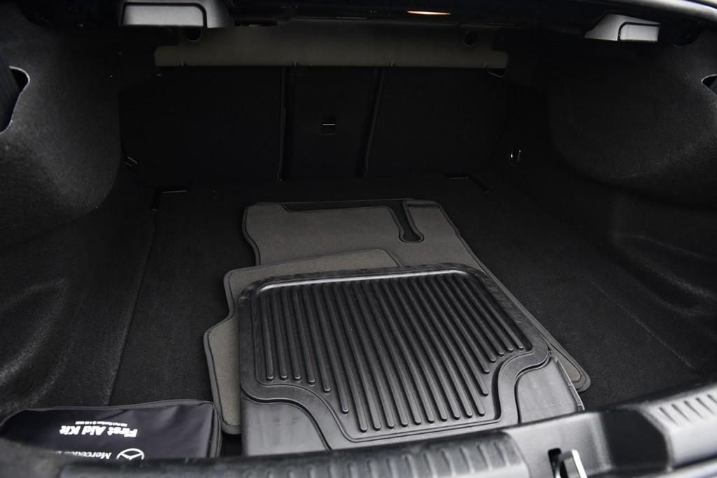 Mercedes-Benz CLA Vehicle Image 27