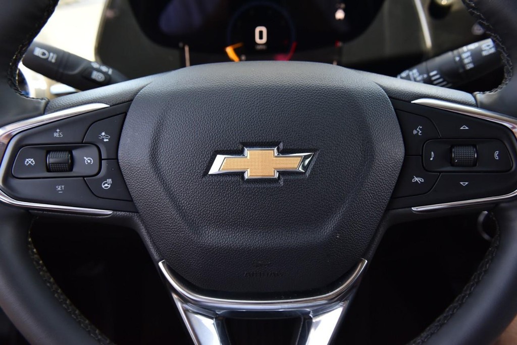 Chevrolet Trax Vehicle Image 16