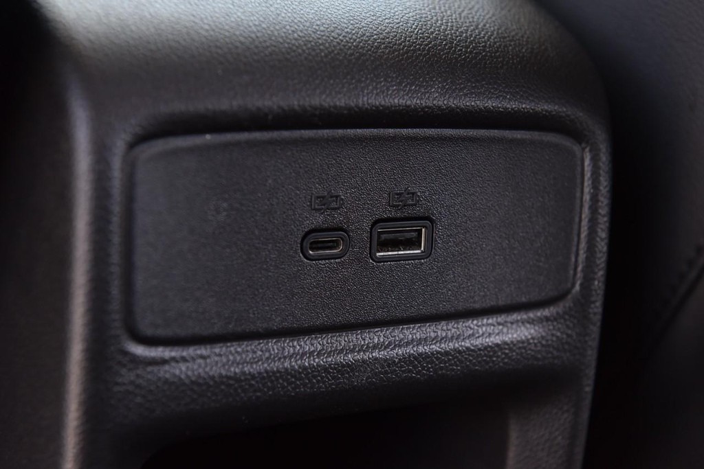 Chevrolet Trax Vehicle Image 20