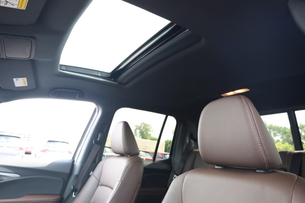 Honda Ridgeline Vehicle Image 18