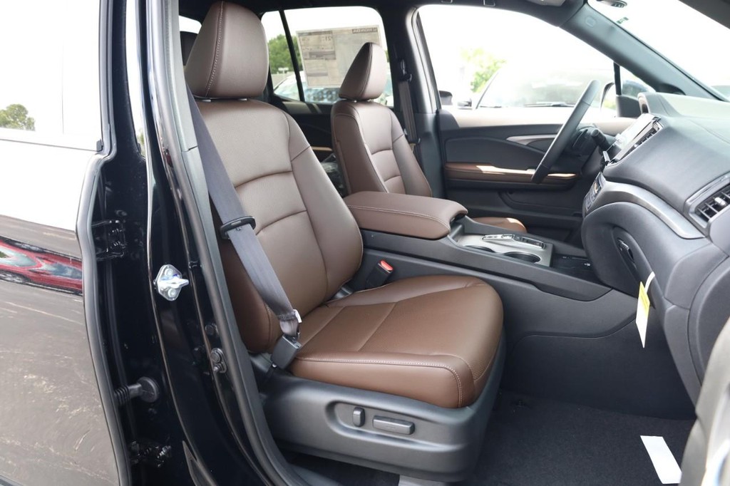 Honda Ridgeline Vehicle Image 22
