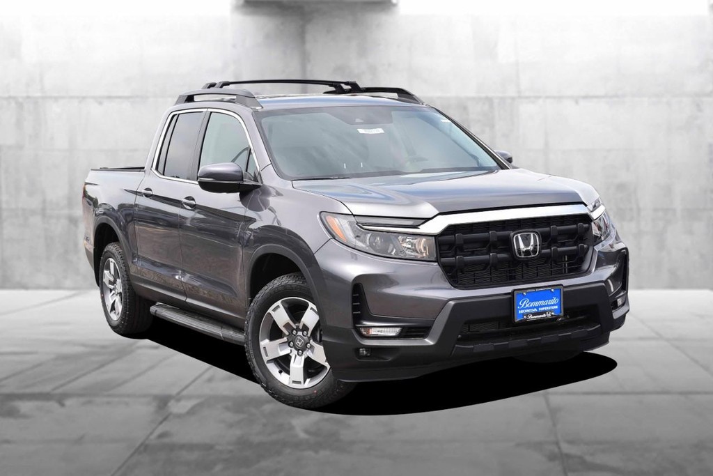 Honda Ridgeline Vehicle Image 02