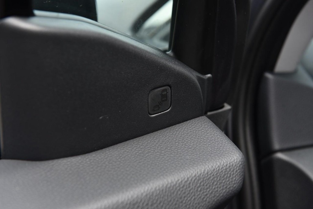 Honda Ridgeline Vehicle Image 12