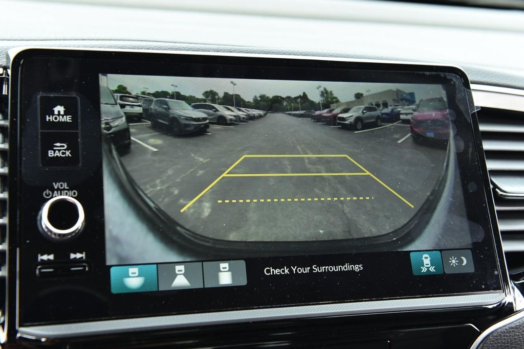 Honda Ridgeline Vehicle Image 15
