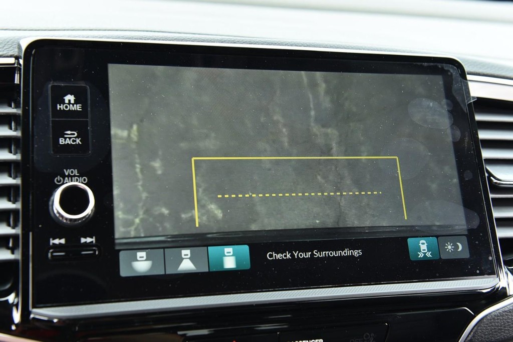 Honda Ridgeline Vehicle Image 16