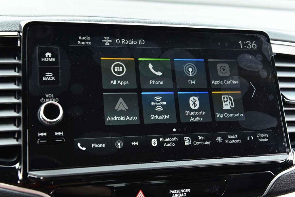 Honda Ridgeline Vehicle Image 17